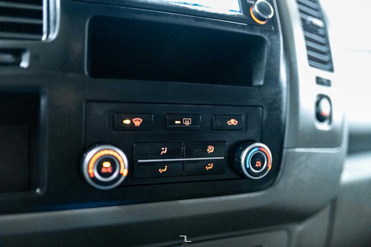 2020 Nissan NV2500 SV High Roof Cargo Van Nav BCam Red Deer AB