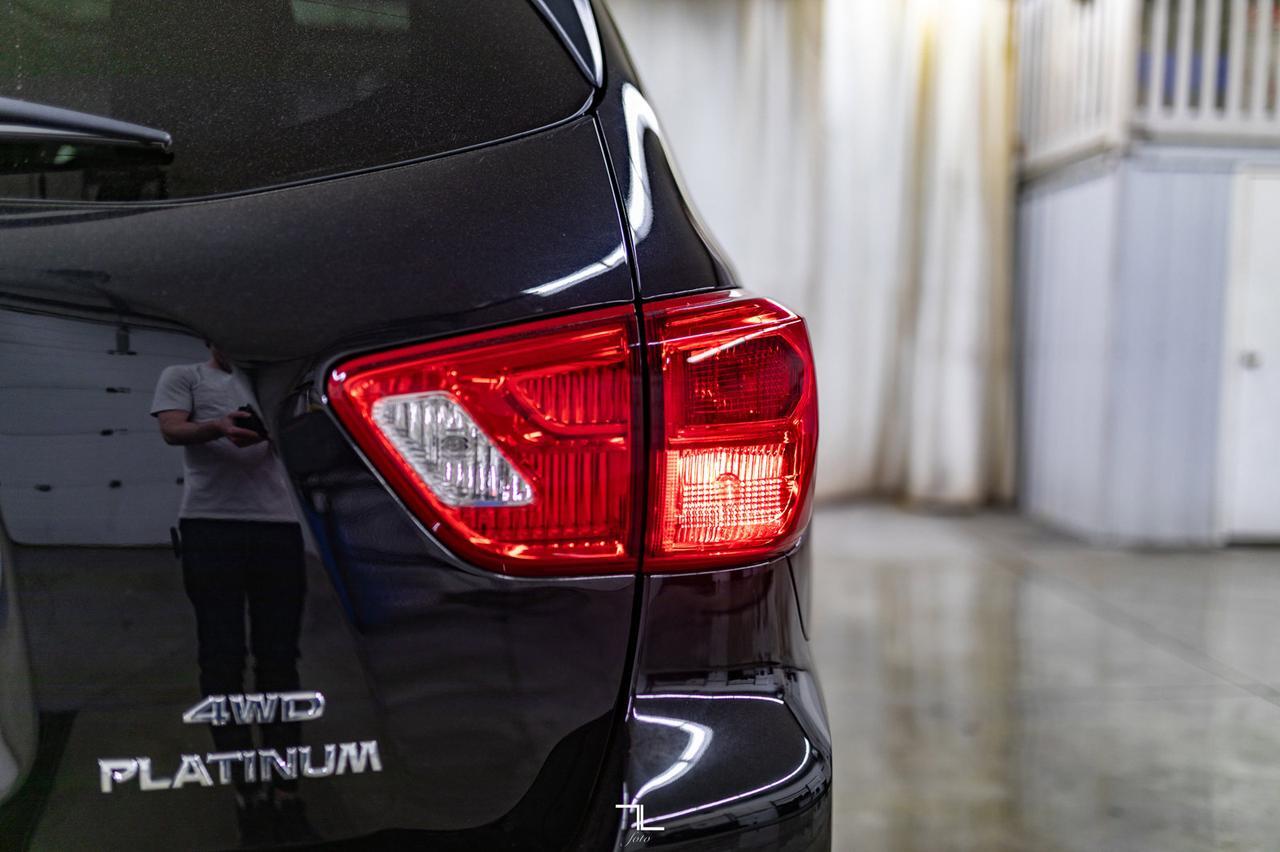 2020 Nissan Pathfinder AWD Platinum Leather Roof Nav BCam Red Deer AB