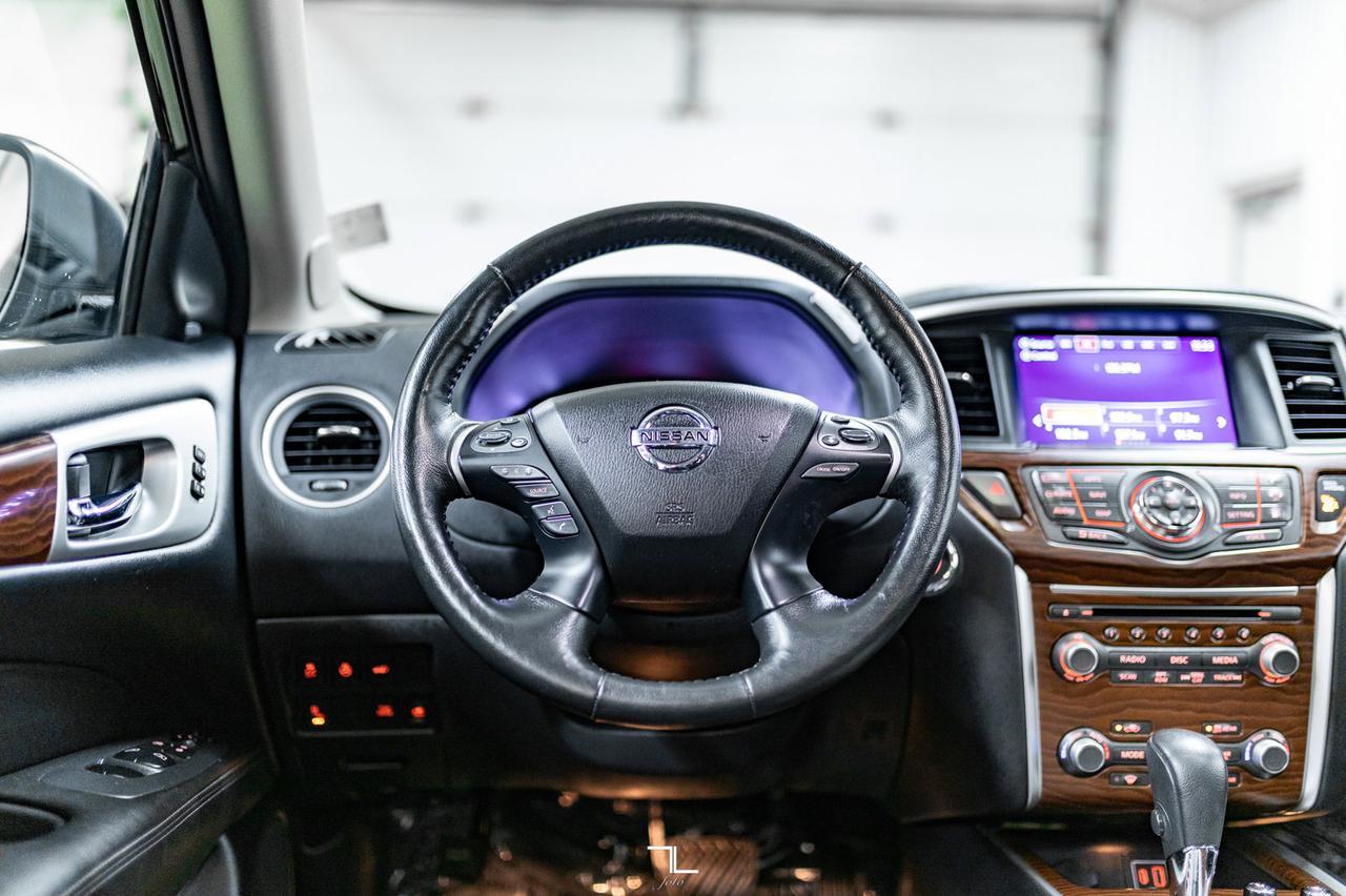 2020 Nissan Pathfinder AWD Platinum Leather Roof Nav BCam Red Deer AB