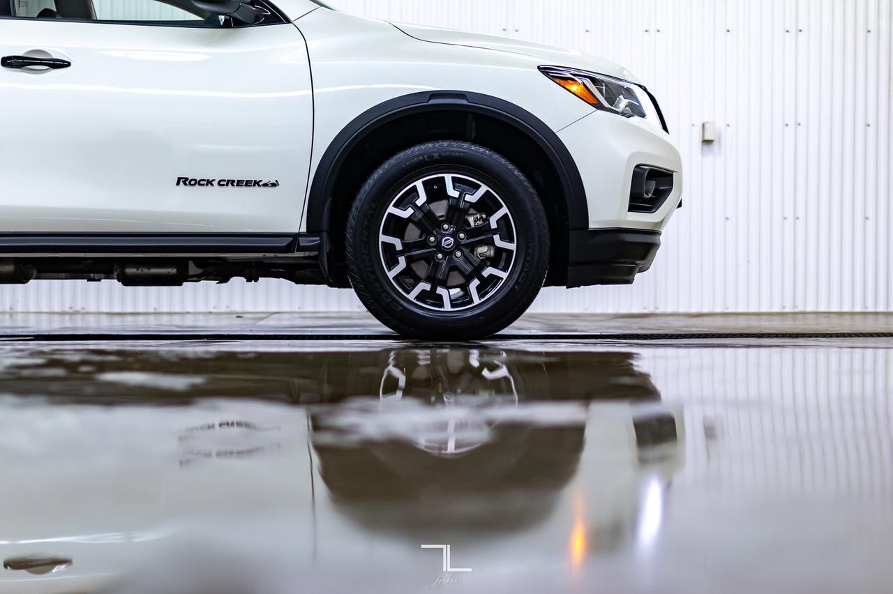 2020 Nissan Pathfinder AWD SV Tech Rock Creek Edition Leather Nav BCam Red Deer AB