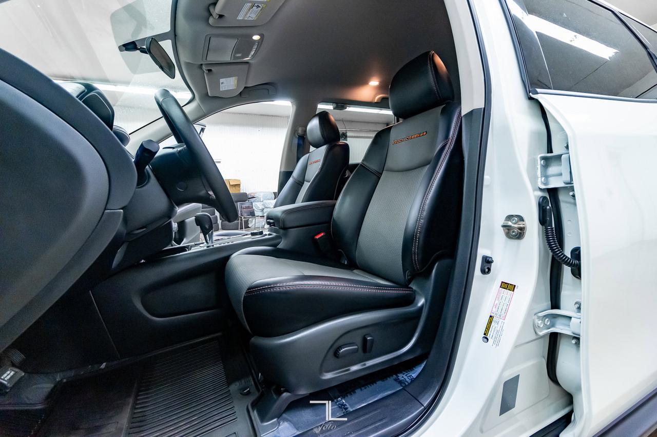 2020 Nissan Pathfinder AWD SV Tech Rock Creek Edition Leather Nav BCam Red Deer AB