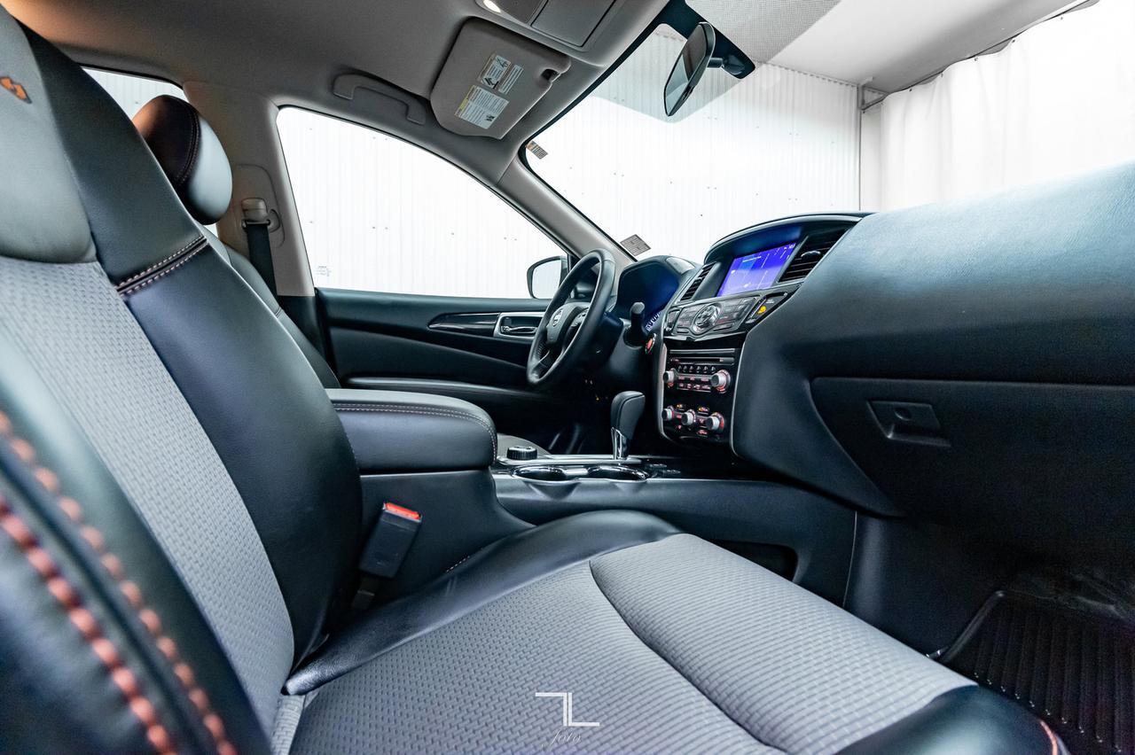 2020 Nissan Pathfinder AWD SV Tech Rock Creek Edition Leather Nav BCam Red Deer AB