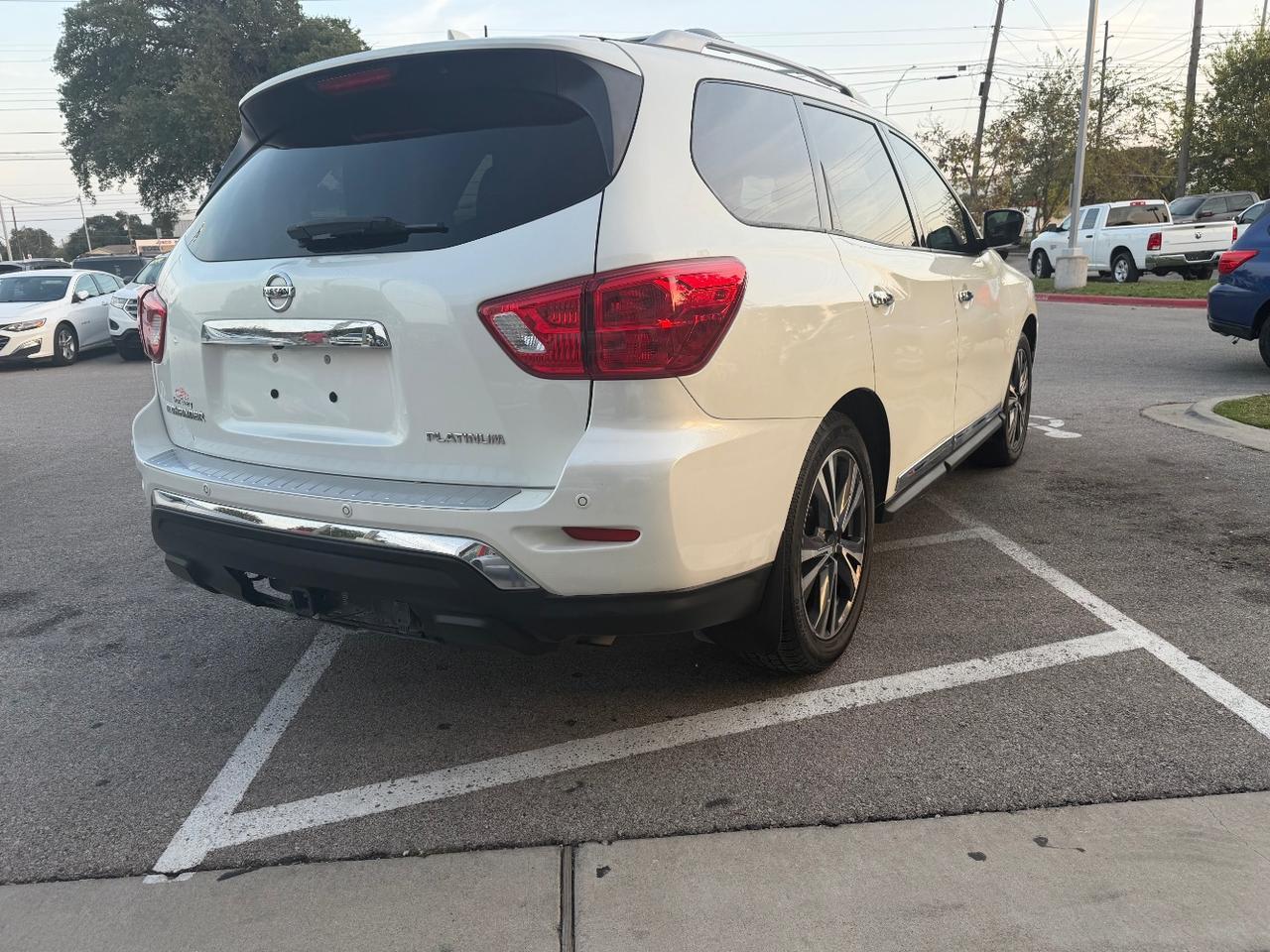 2020 Nissan Pathfinder Platinum Austin TX