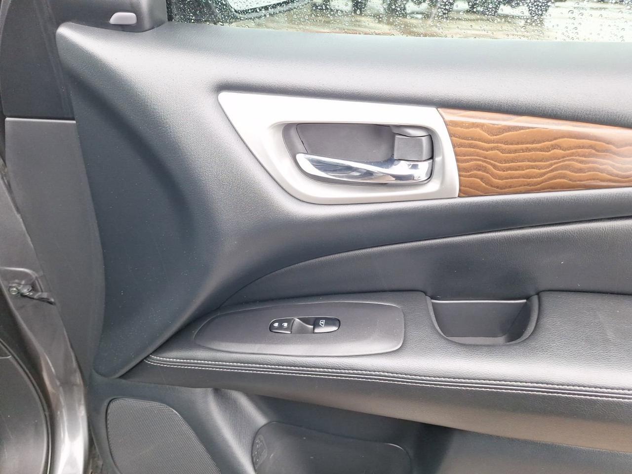 2020 Nissan Pathfinder Platinum Hurst TX