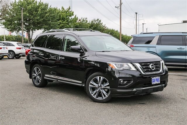 2020 Nissan Pathfinder Platinum