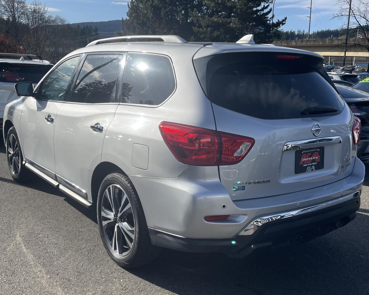 2020 Nissan Pathfinder Platinum Sport Utility 4D