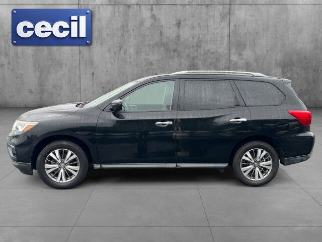 2020 Nissan Pathfinder S