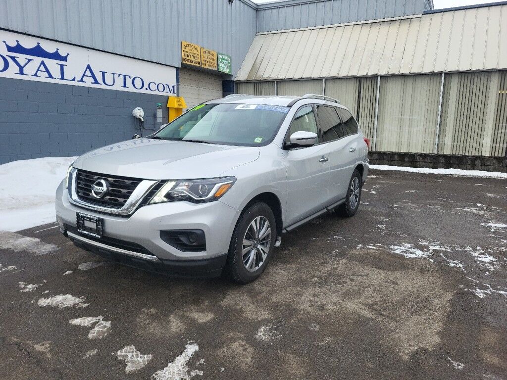 2020 Nissan Pathfinder S