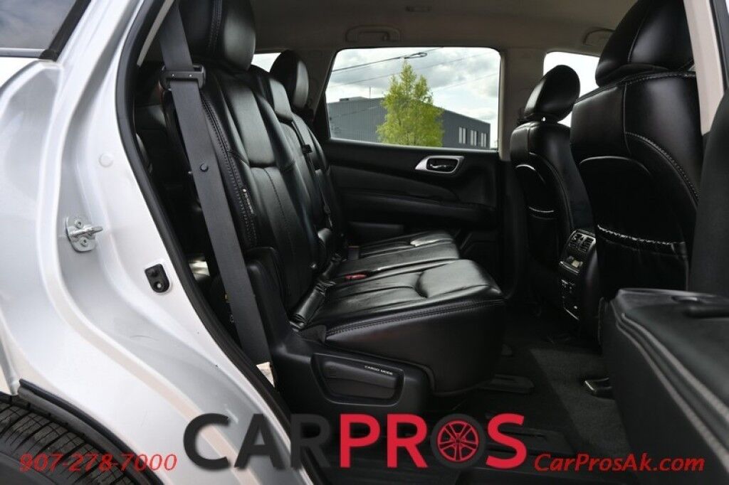 2020 Nissan Pathfinder SL - 3.5L V6 - Automatic - 4X4 - 3rd Row - Heated Front Seats - Heated 2nd Row Seats - Heated Steering Wheel - Push To Start - Keyless Entry - Navigation - 360 Backup Camera Anchorage AK