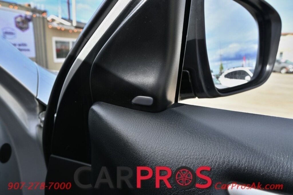 2020 Nissan Pathfinder SL - 3.5L V6 - Automatic - 4X4 - 3rd Row - Heated Front Seats - Heated 2nd Row Seats - Heated Steering Wheel - Push To Start - Keyless Entry - Navigation - 360 Backup Camera Anchorage AK