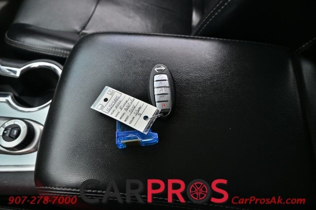 2020 Nissan Pathfinder SL - 3.5L V6 - Automatic - 4X4 - 3rd Row - Heated Front Seats - Heated 2nd Row Seats - Heated Steering Wheel - Push To Start - Keyless Entry - Navigation - 360 Backup Camera Anchorage AK