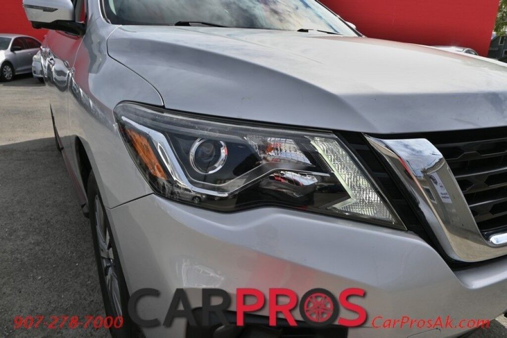 2020 Nissan Pathfinder SL - 3.5L V6 - Automatic - 4X4 - 3rd Row - Heated Front Seats - Heated 2nd Row Seats - Heated Steering Wheel - Push To Start - Keyless Entry - Navigation - 360 Backup Camera Anchorage AK