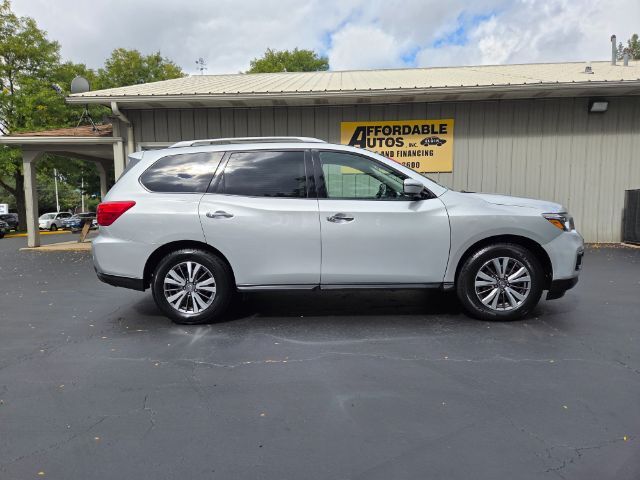 2020 Nissan Pathfinder SL 4WD Elgin IL