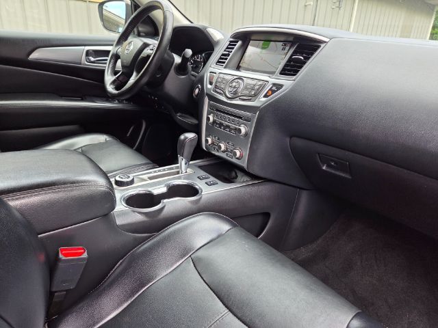 2020 Nissan Pathfinder SL 4WD Elgin IL