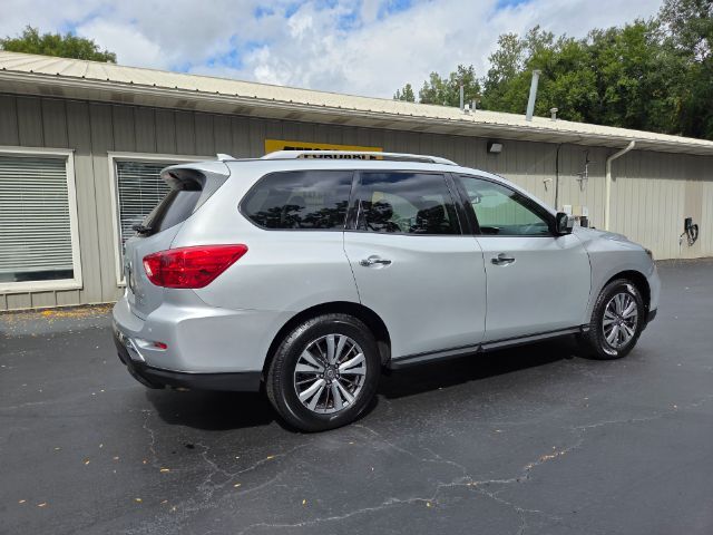 2020 Nissan Pathfinder SL 4WD Elgin IL