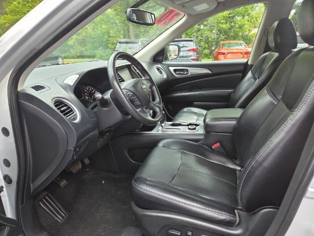 2020 Nissan Pathfinder SL 4WD Elgin IL