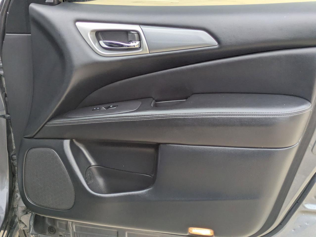 2020 Nissan Pathfinder SL Castroville TX