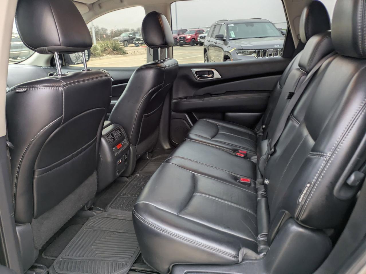 2020 Nissan Pathfinder SL Castroville TX