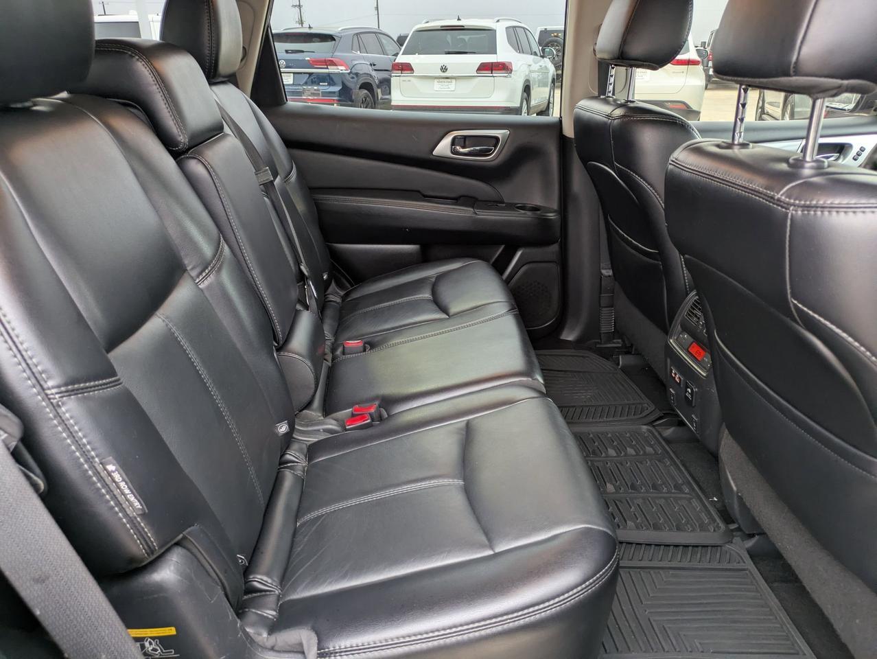 2020 Nissan Pathfinder SL Castroville TX