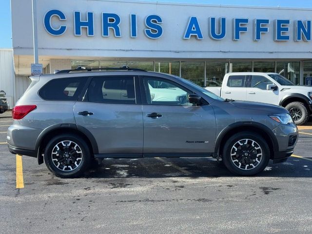 2020 Nissan Pathfinder SL