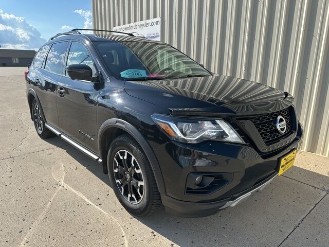 2020 Nissan Pathfinder SL Watertown SD