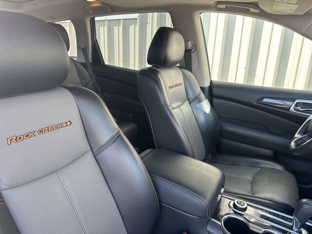 2020 Nissan Pathfinder SL Watertown SD