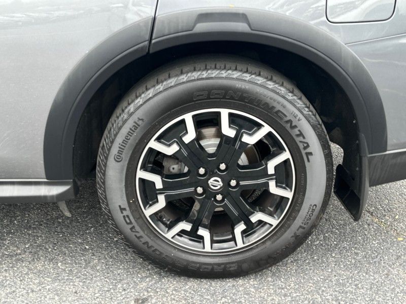 2020 Nissan Pathfinder SL Worcester MA 2020 Nissan Pathfinder SL Worcester MA