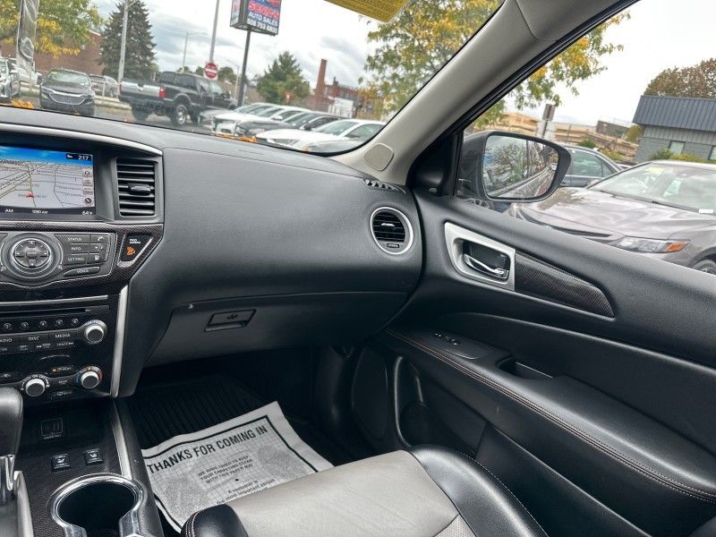 2020 Nissan Pathfinder SL Worcester MA