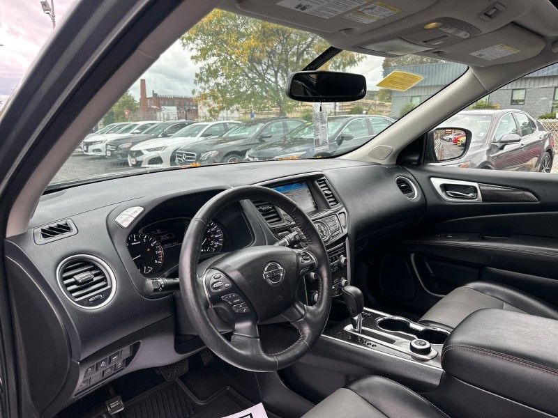 2020 Nissan Pathfinder SL Worcester MA