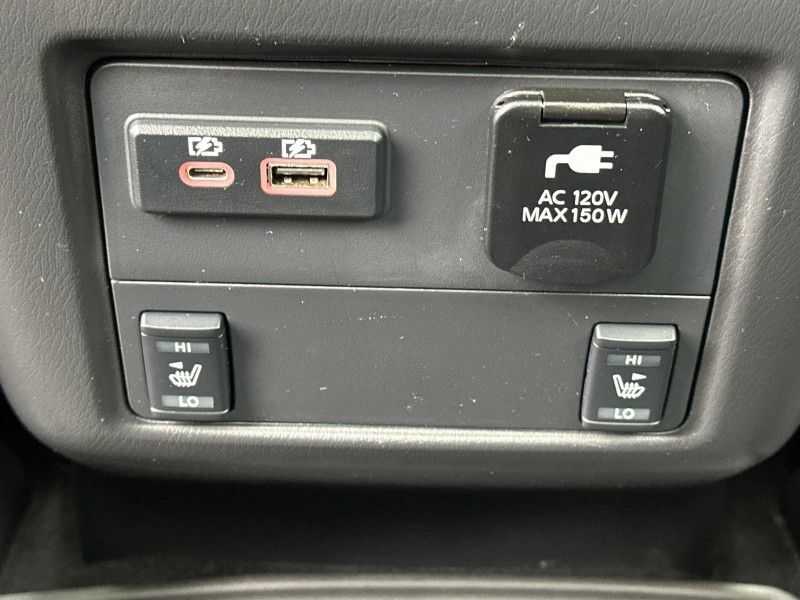 2020 Nissan Pathfinder SL Worcester MA 2020 Nissan Pathfinder SL Worcester MA