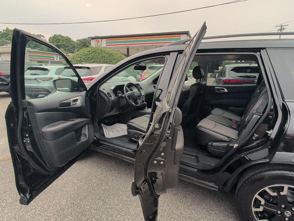 2020 Nissan Pathfinder SV Worcester MA