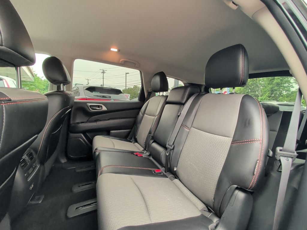 2020 Nissan Pathfinder SV Worcester MA