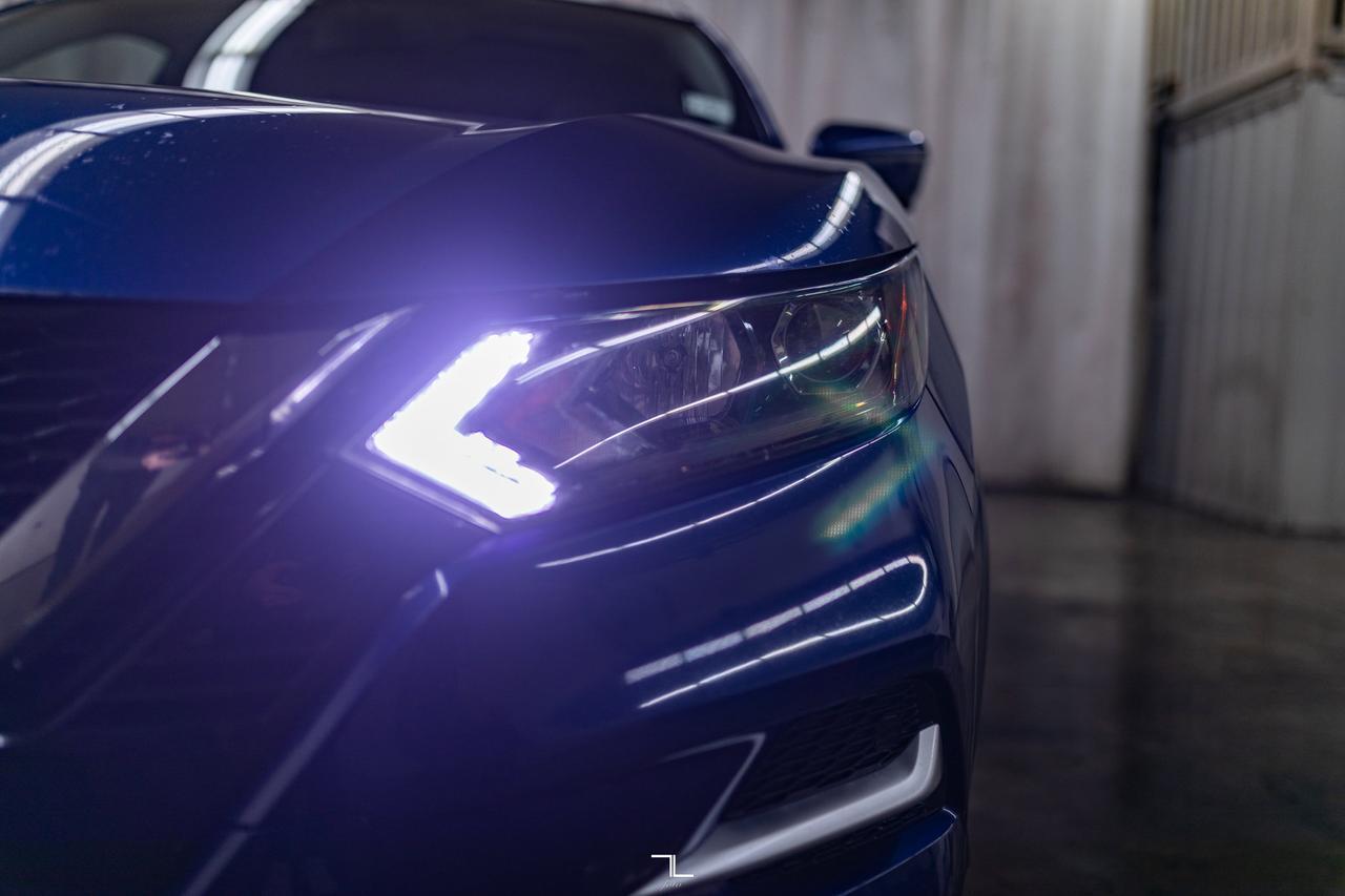 2020 Nissan Qashqai AWD SL Sport Leather Roof Nav BCam Red Deer AB