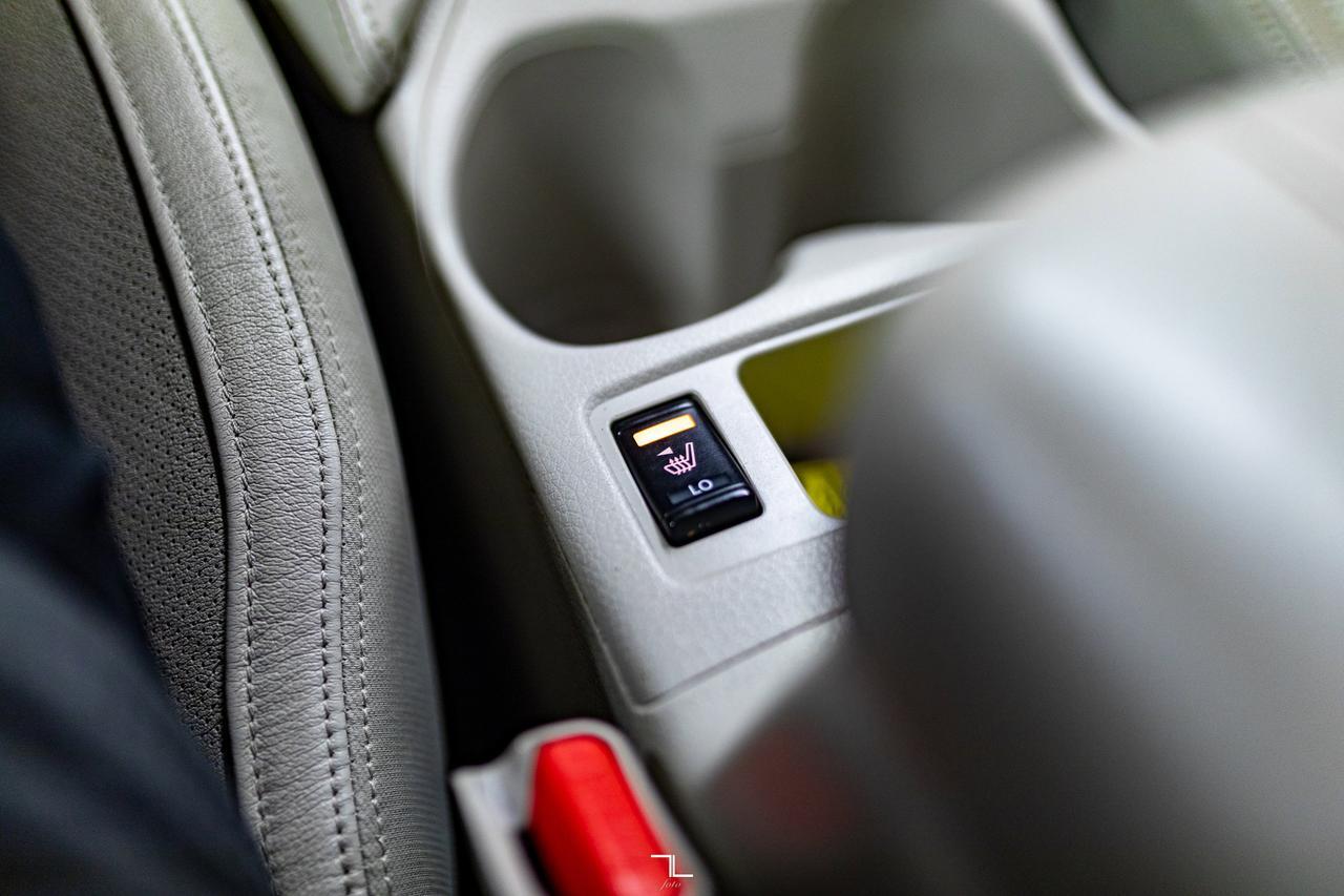 2020 Nissan Qashqai AWD SL Sport Leather Roof Nav BCam Red Deer AB