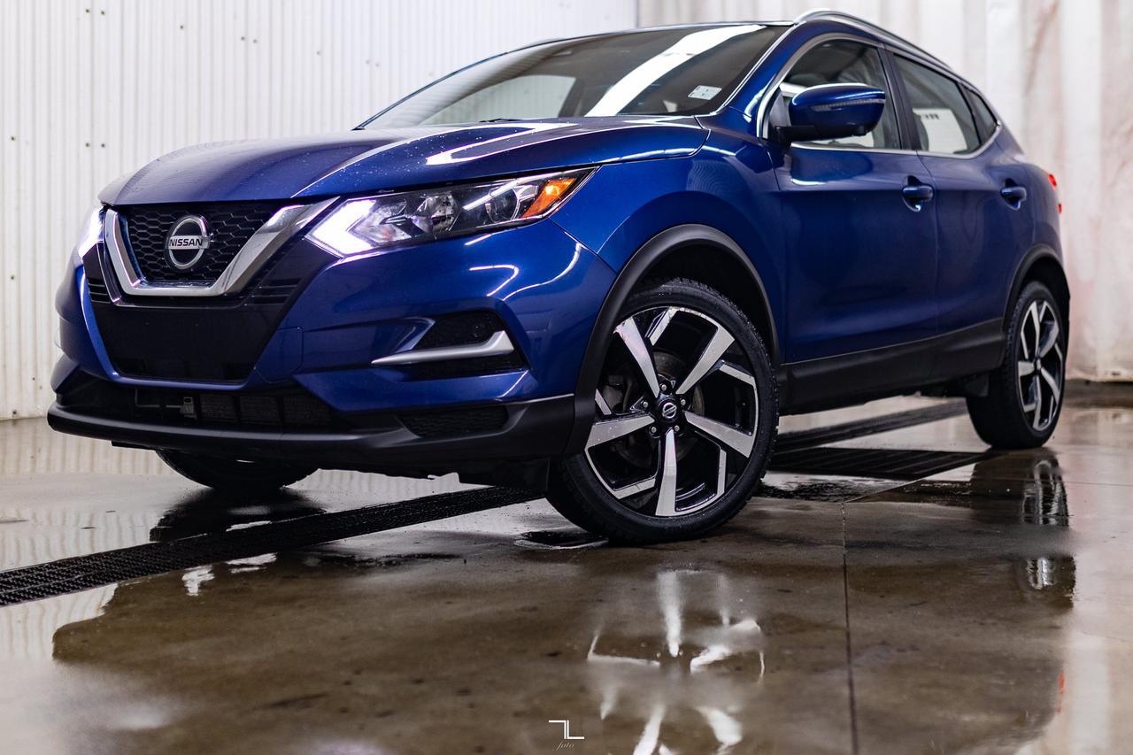 2020 Nissan Qashqai AWD SL Sport Leather Roof Nav BCam Red Deer AB