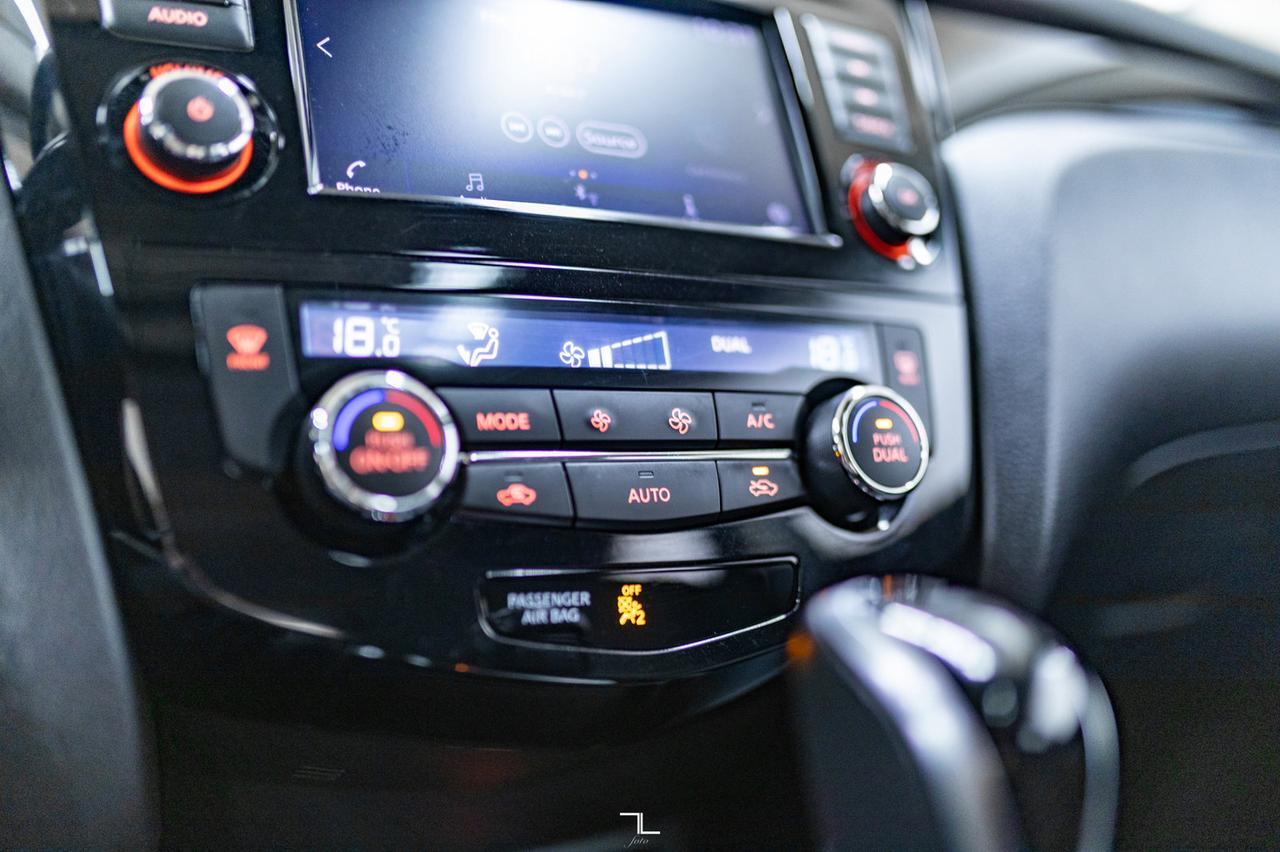 2020 Nissan Qashqai AWD SV Roof BCam Red Deer AB