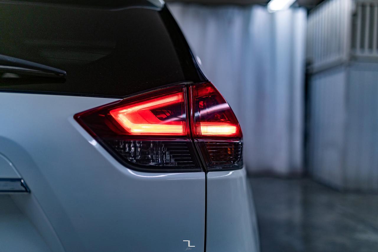 2020 Nissan Rogue AWD SL Leather Roof Nav BCam Red Deer AB