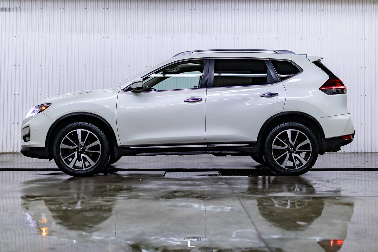 2020 Nissan Rogue AWD SL Leather Roof Nav BCam Red Deer AB