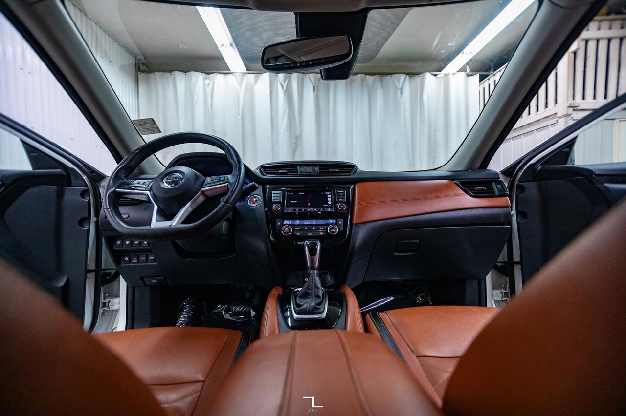 2020 Nissan Rogue AWD SL Leather Roof Nav BCam Red Deer AB