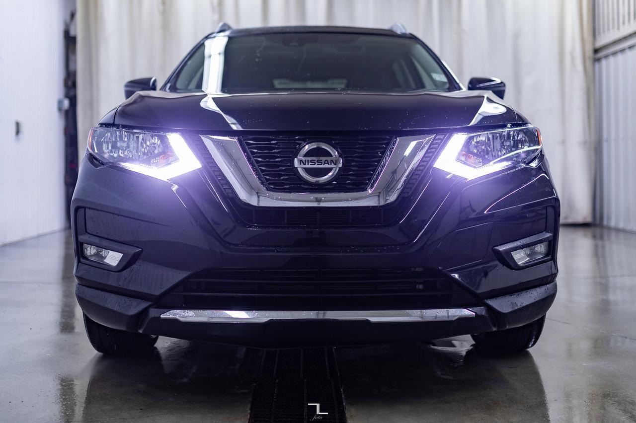 2020 Nissan Rogue AWD SV Nav Roof BCam Red Deer AB