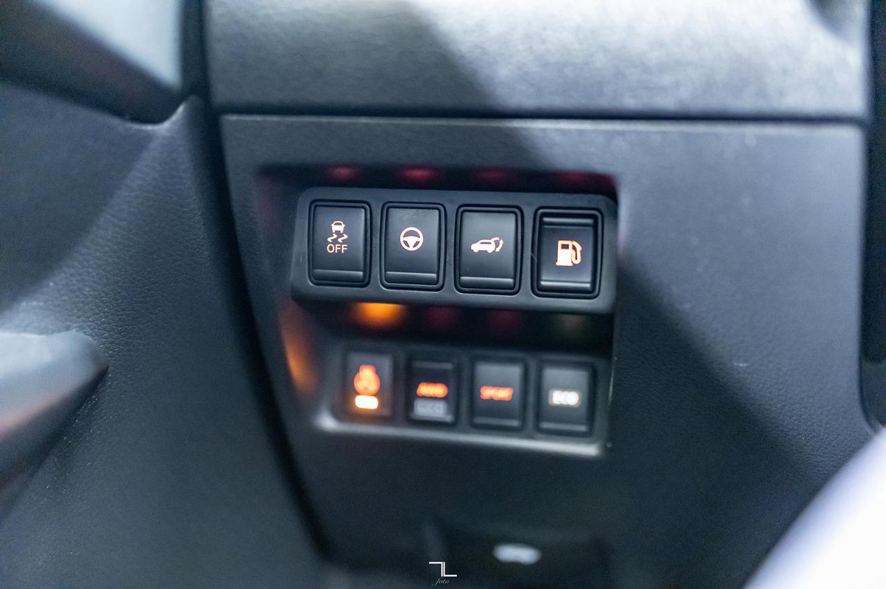 2020 Nissan Rogue AWD SV Nav Roof BCam Red Deer AB