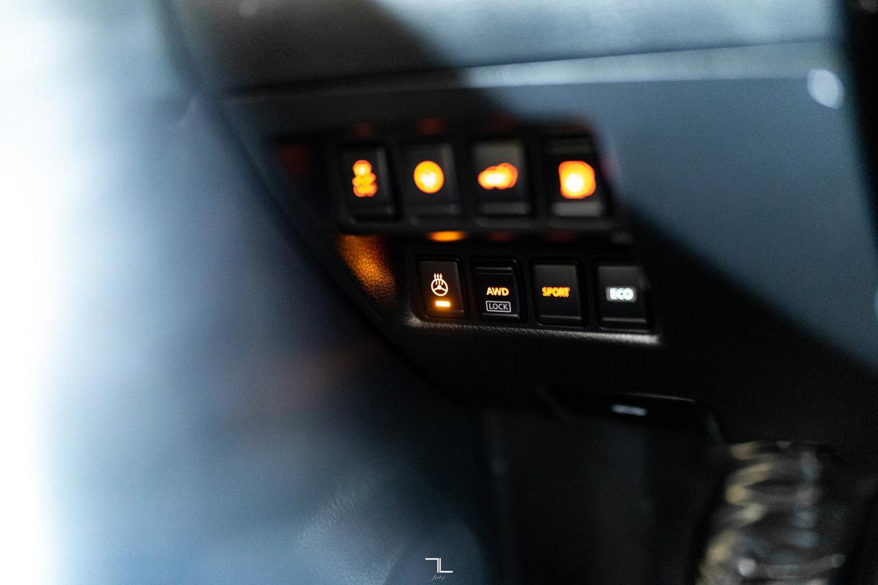 2020 Nissan Rogue AWD SV Nav Roof BCam Red Deer AB