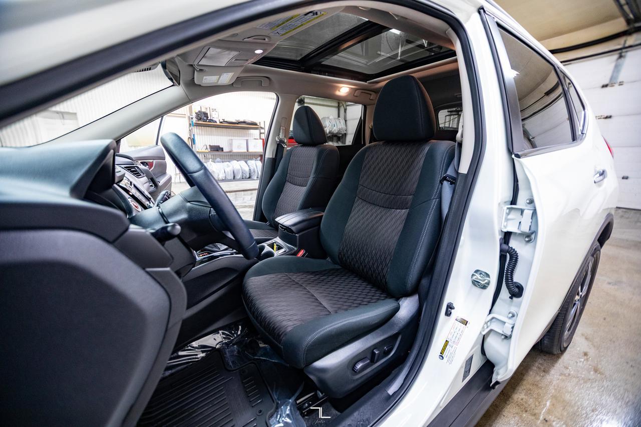 2020 Nissan Rogue AWD SV Nav Roof BCam Red Deer AB