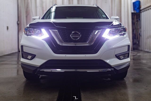 2020 Nissan Rogue AWD SV Nav Roof BCam Red Deer AB