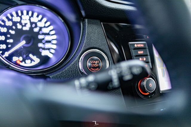 2020 Nissan Rogue AWD SV Nav Roof BCam Red Deer AB