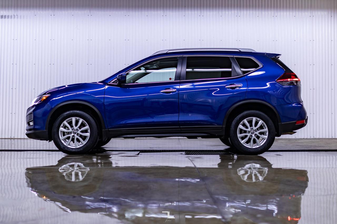 2020 Nissan Rogue AWD SV Roof BCam Red Deer AB