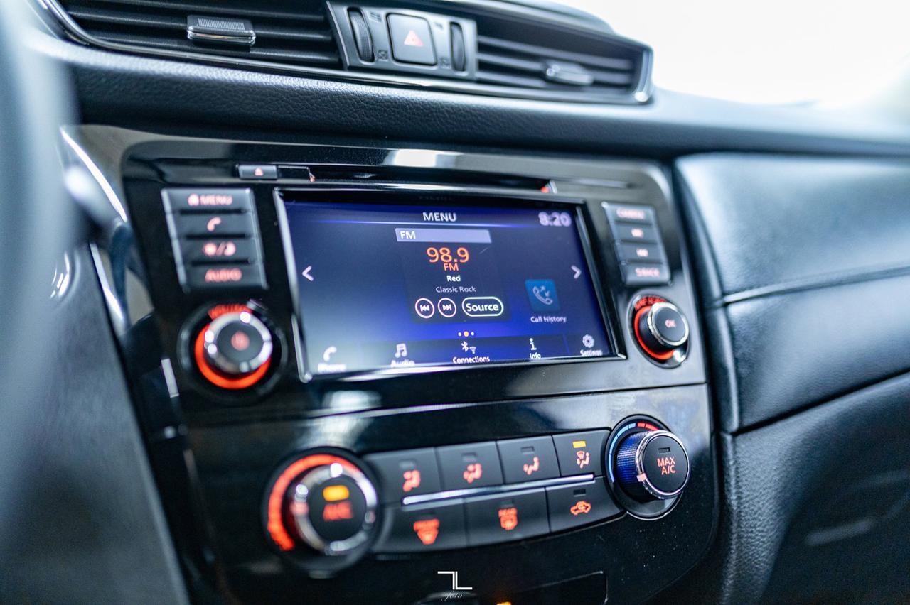 2020 Nissan Rogue AWD SV Roof BCam Red Deer AB