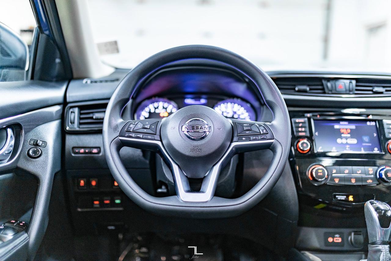 2020 Nissan Rogue AWD SV Roof BCam Red Deer AB