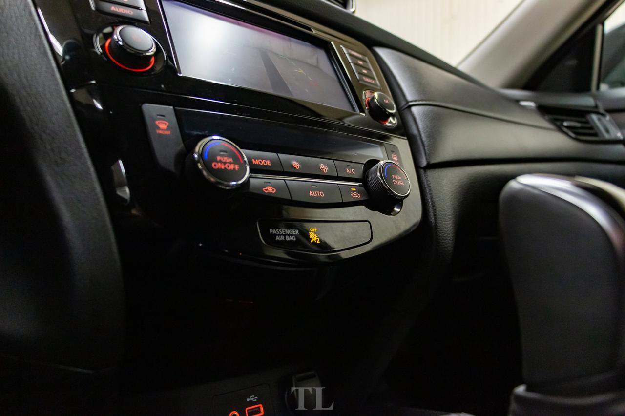 2020 Nissan Rogue AWD Special Edition Leather BCam Red Deer AB