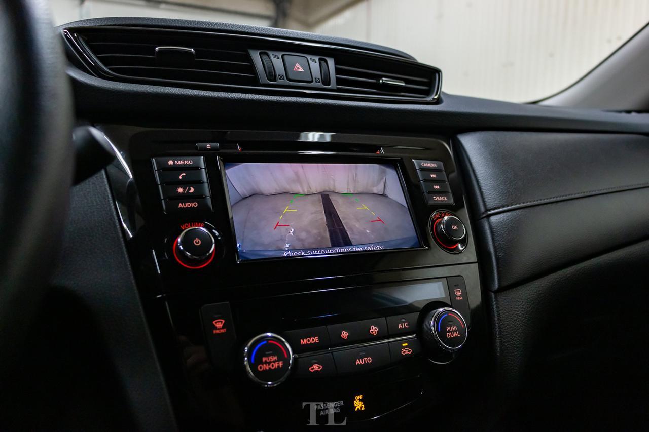 2020 Nissan Rogue AWD Special Edition Leather BCam Red Deer AB